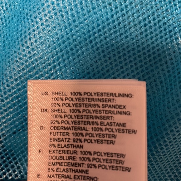 Nylon convertible Adidas jacket/vest - Picture 6 of 7